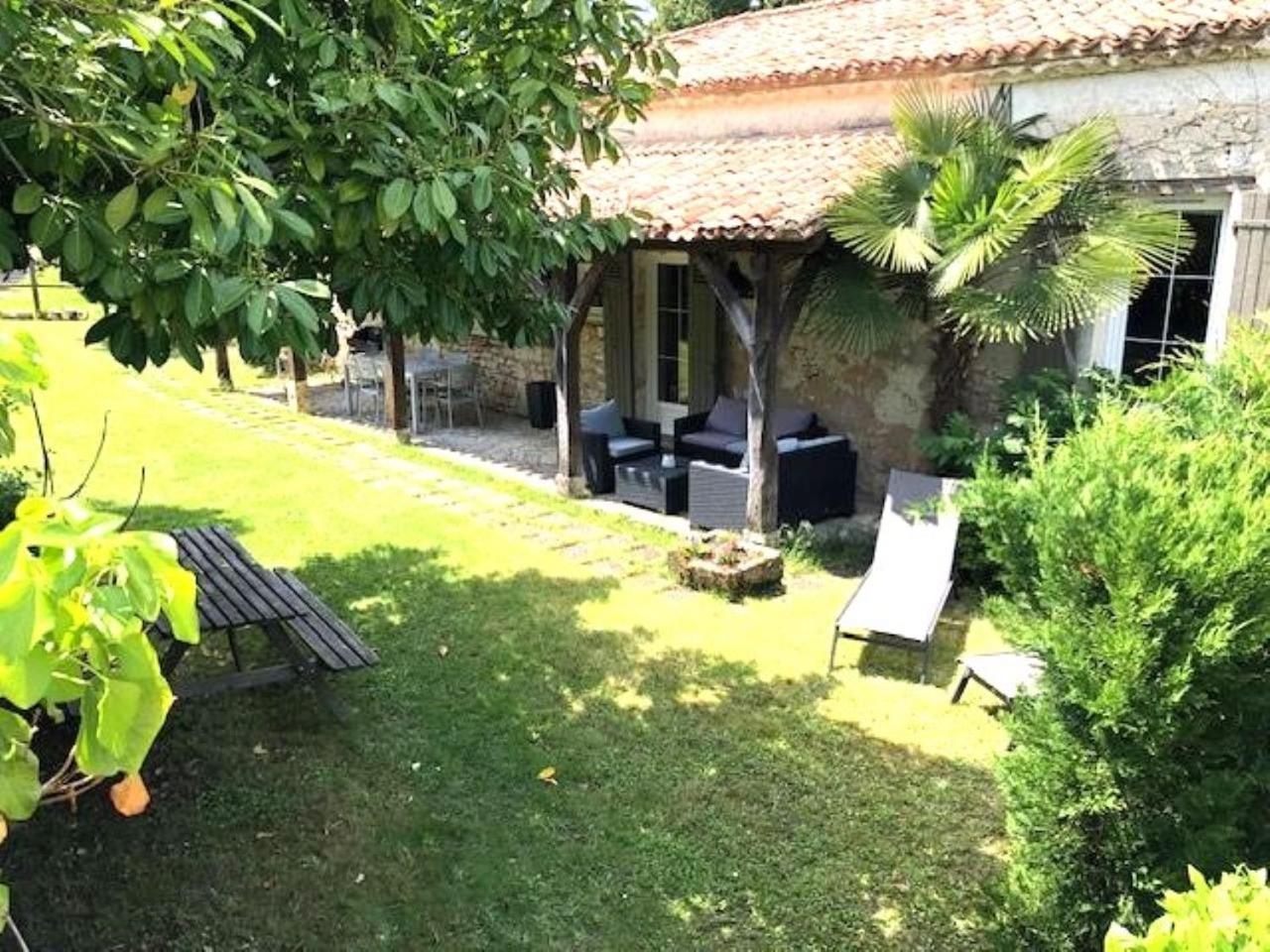 Gîte Diamant Noir Lolme Exterior foto
